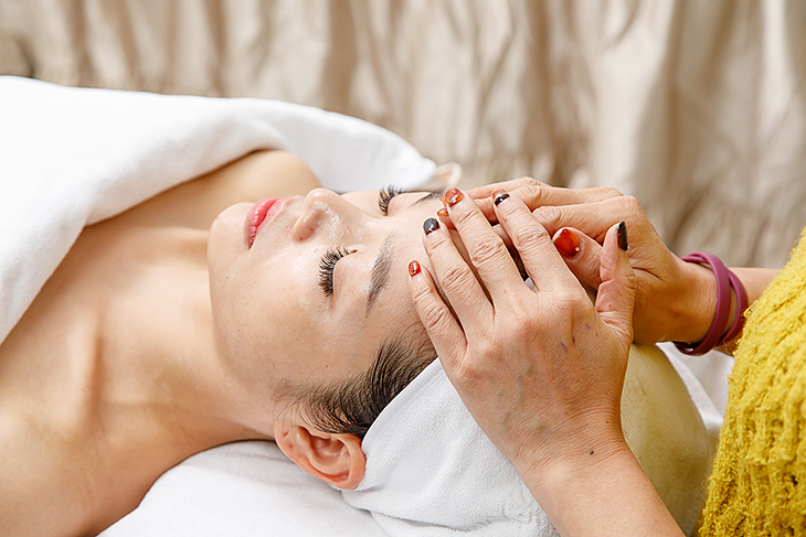 臉部舒刮疏暢按摩