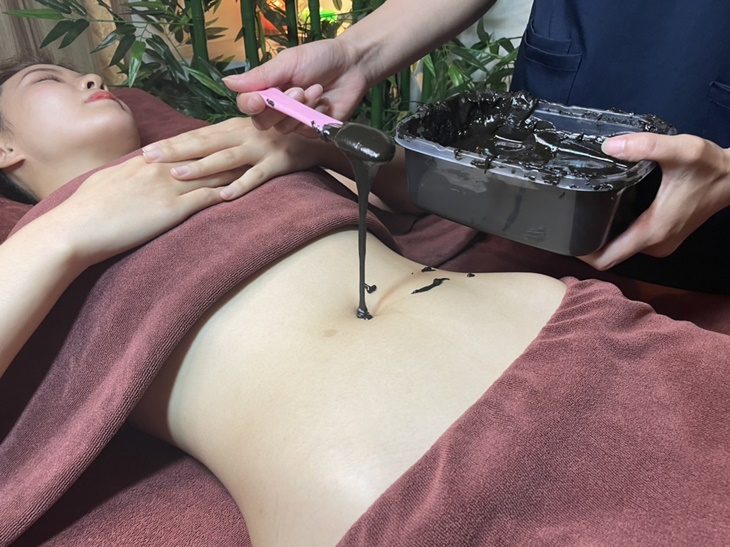 中藥草暢氣臟腑微循環敷肚泥膜