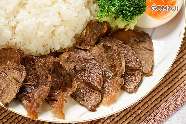 嫩牛肉咖哩
