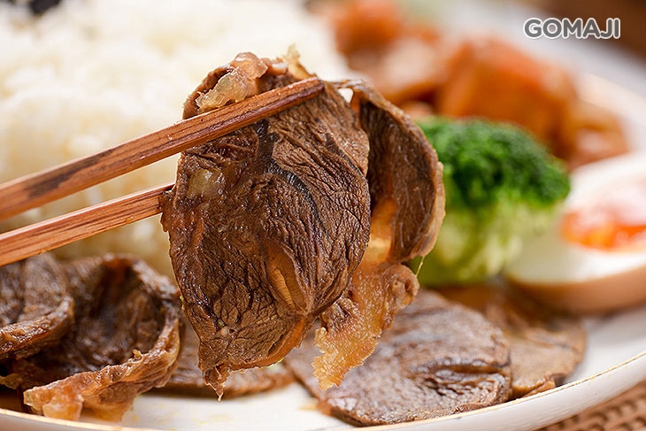 嫩牛肉咖哩