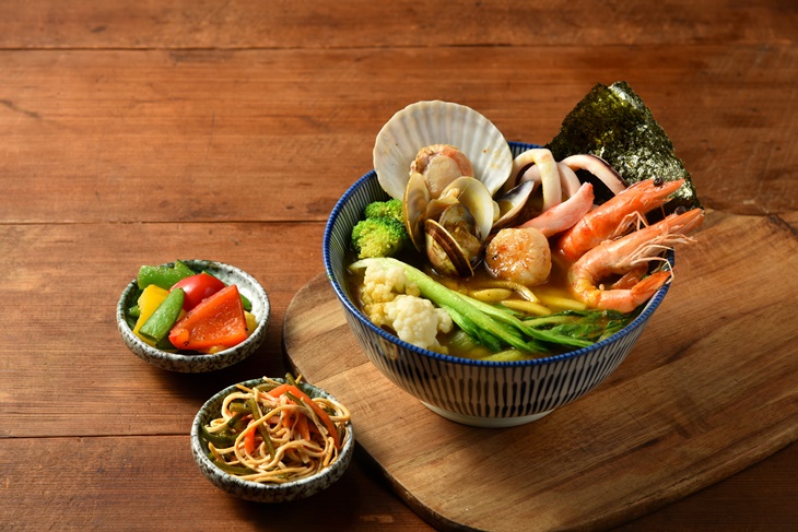 Sunny Queen陽光皇后義式餐廳 東京燒濃咖哩豪華海鮮烏龍麵