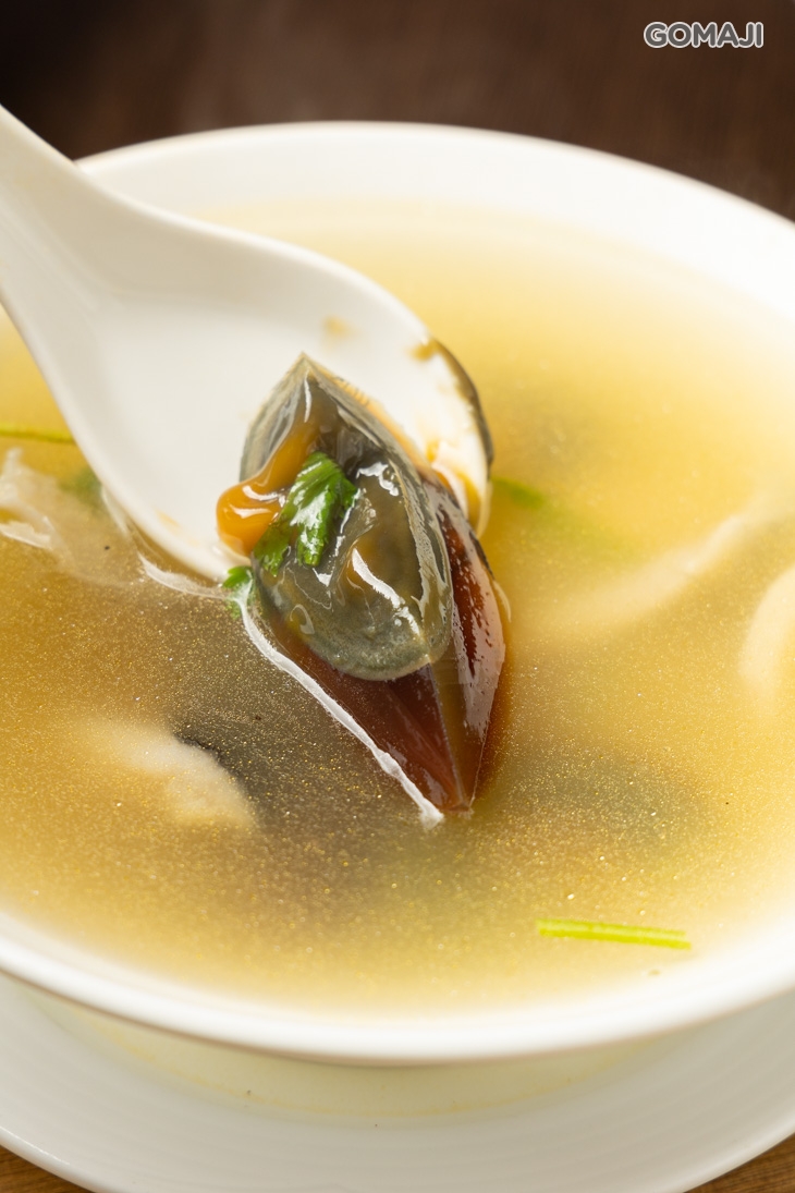 香茜皮蛋魚片湯