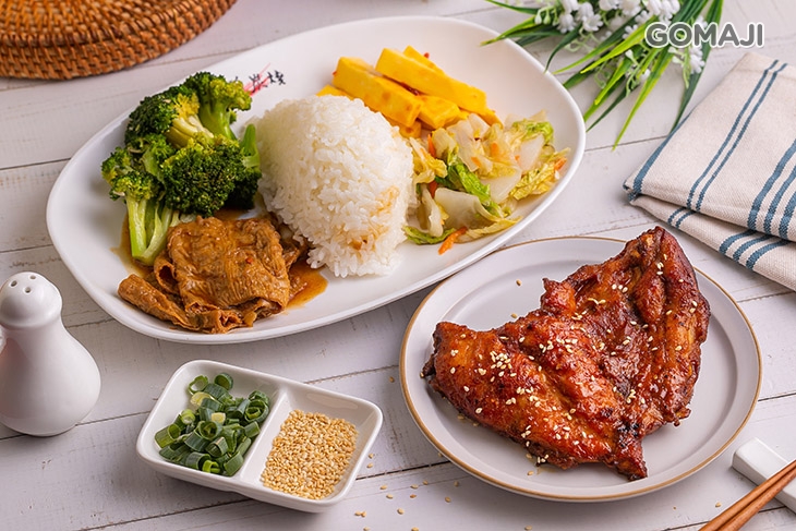 蜜汁燒雞排飯