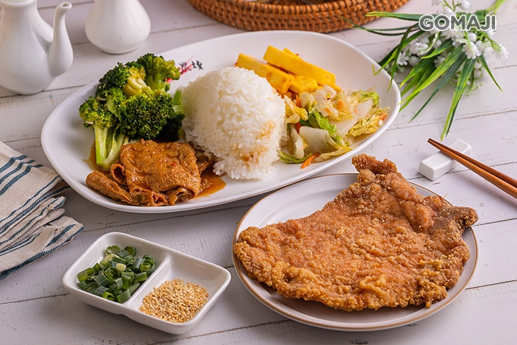 香酥炸排骨飯