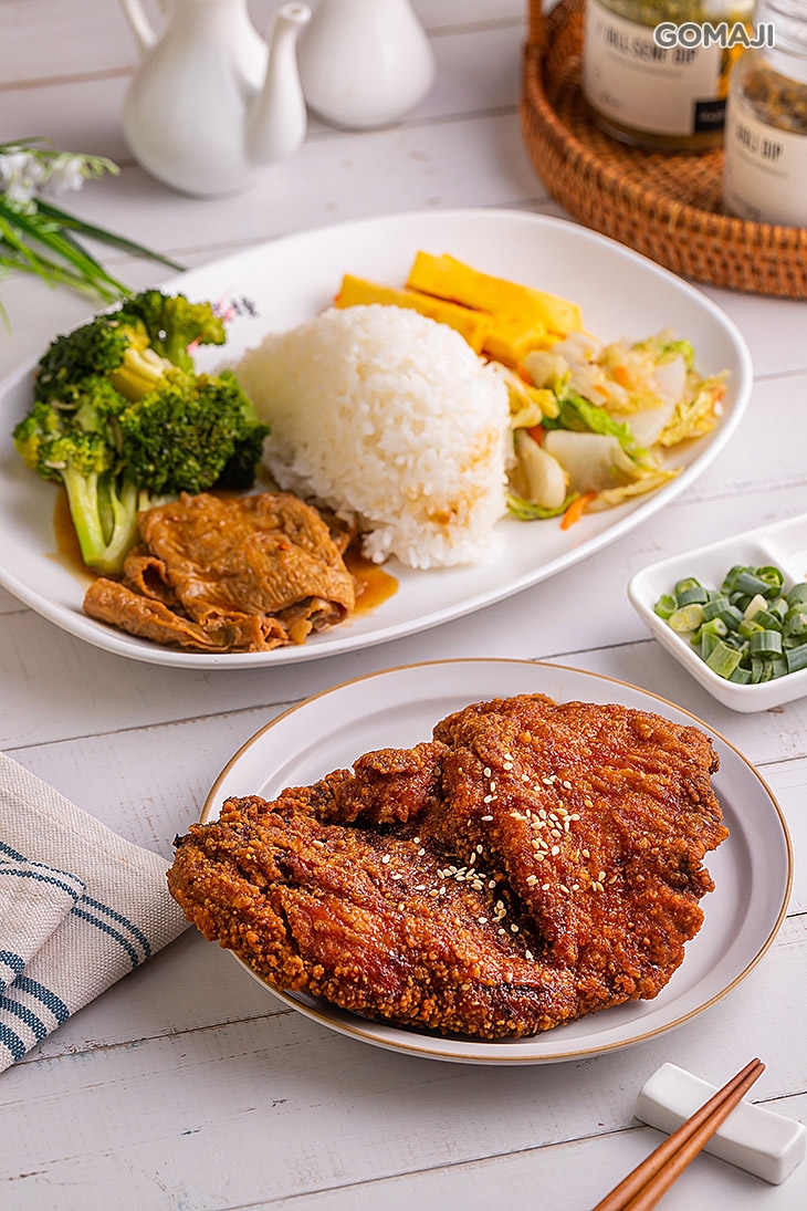 香酥燒烤雞排飯 
