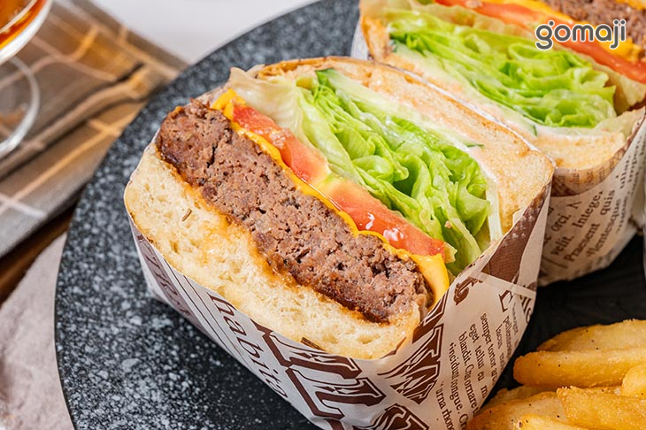 牛肉漢堡排巧巴達拼盤