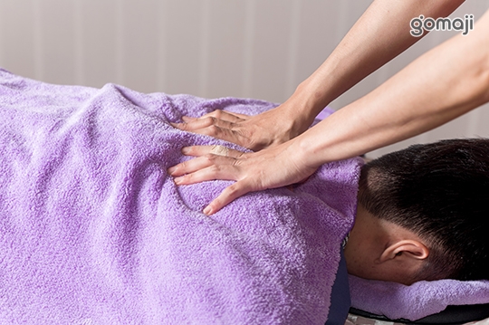 中式經絡全身指壓