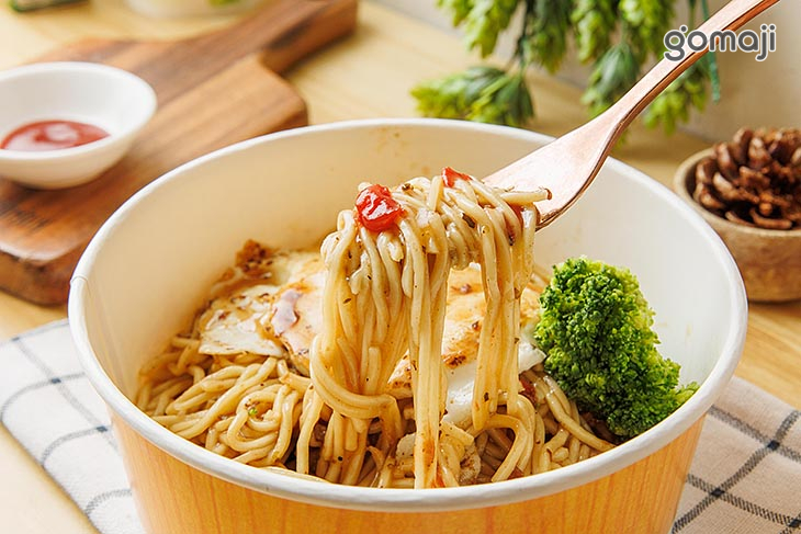 香Q鐵板麵/飯 二選一