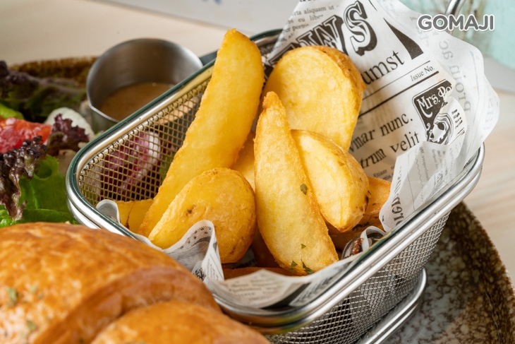 熔岩起司泡菜燒肉可頌堡