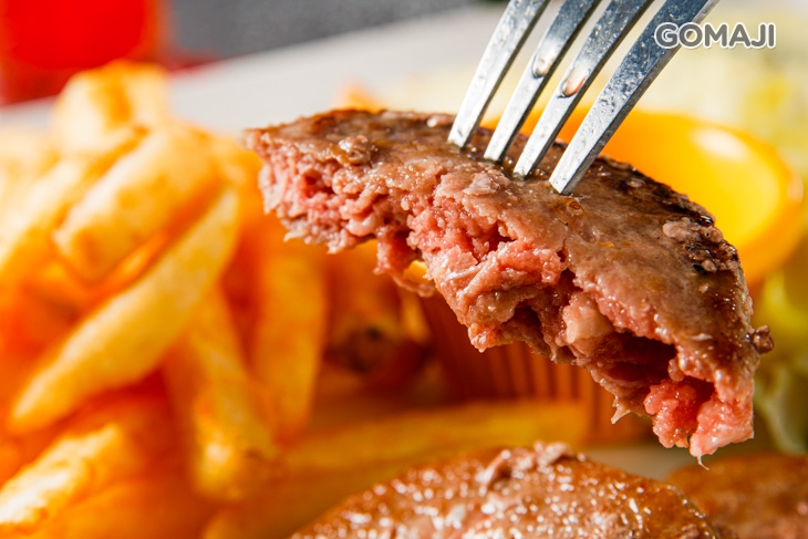 牛肉堡蛋捲(歐姆蛋) 