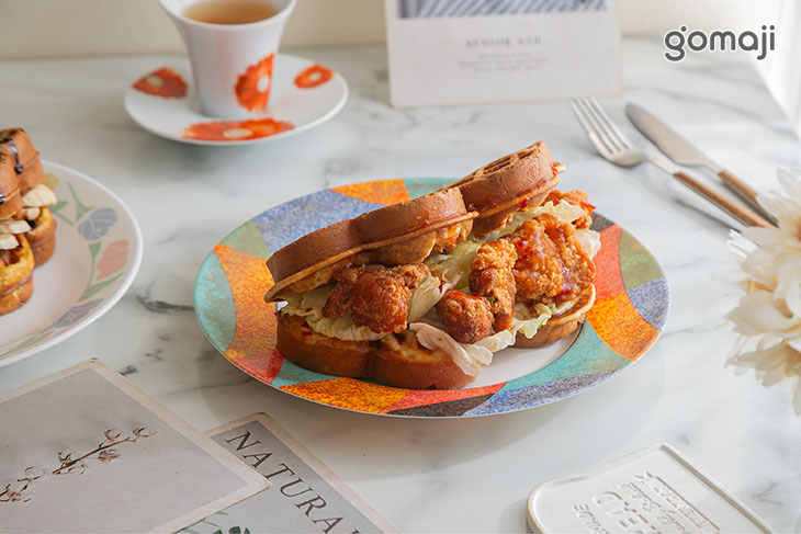 泰式酸甜香香雞鬆餅