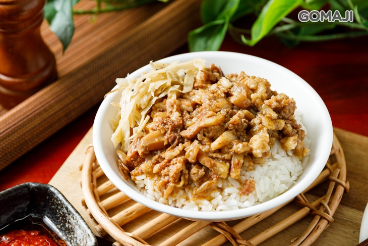 魯肉飯 