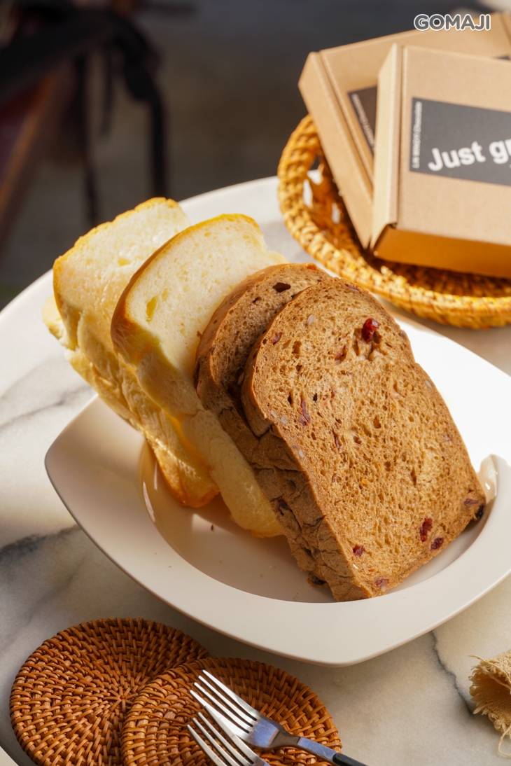 自家烘培雜糧&厚乳吐司