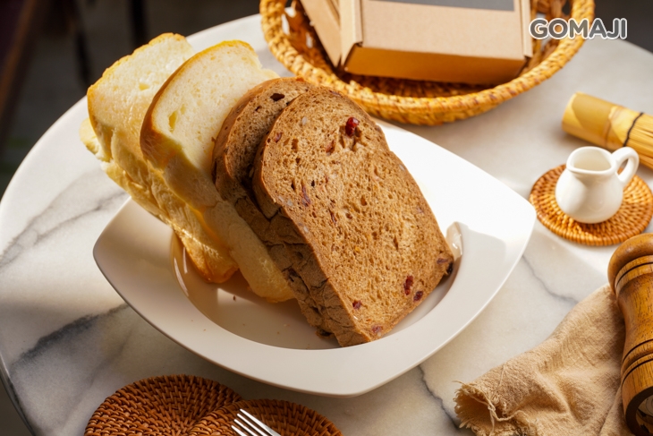 自家烘培雜糧&厚乳吐司