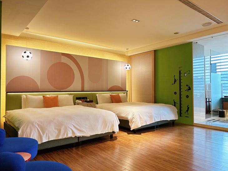 升等親子主題房