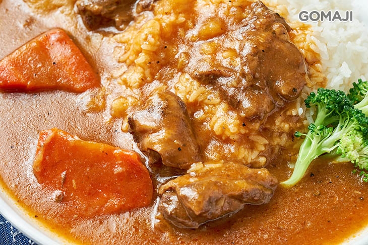 牛腩燴飯