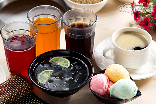 內用無限享用(飲料+咖啡+冰淇淋+甜品+果汁)