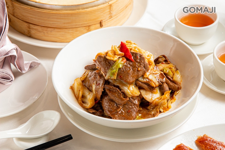 鴨肉片炒高麗菜