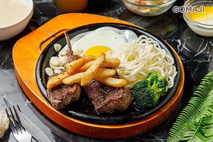 美式迷迭香草小羊排