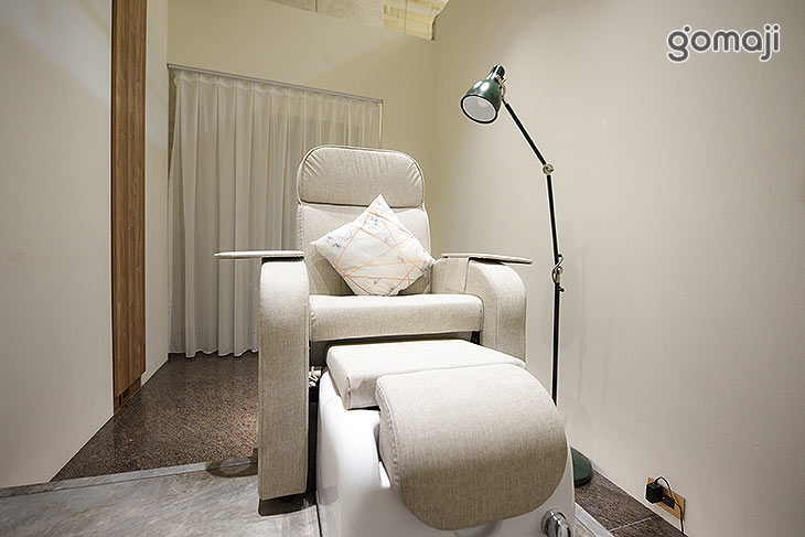 Gleaming nail 茗茗藝術製甲