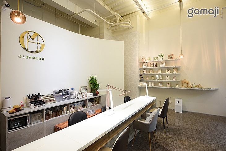 Gleaming nail 茗茗藝術製甲