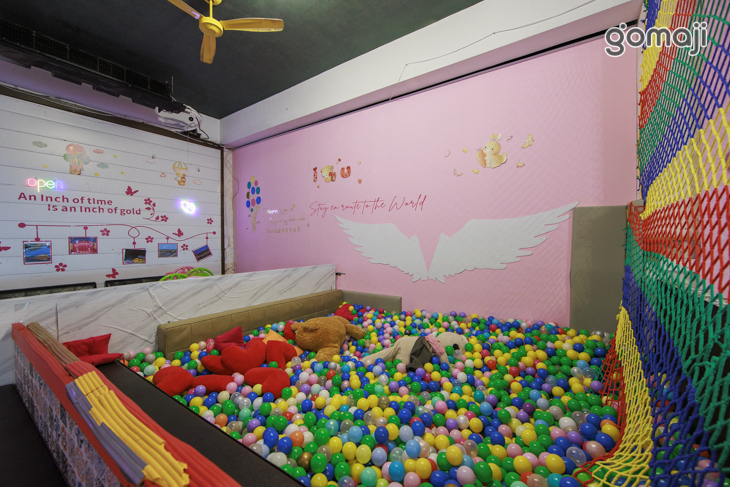 A.maze 兔子迷宮景觀餐廳(員山本店)