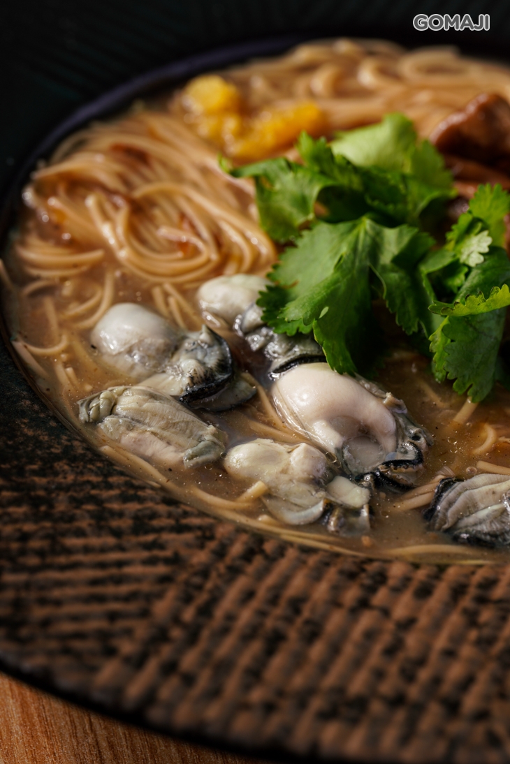 大腸蚵仔麵线
