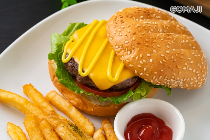 超厚牛肉漢堡套餐 