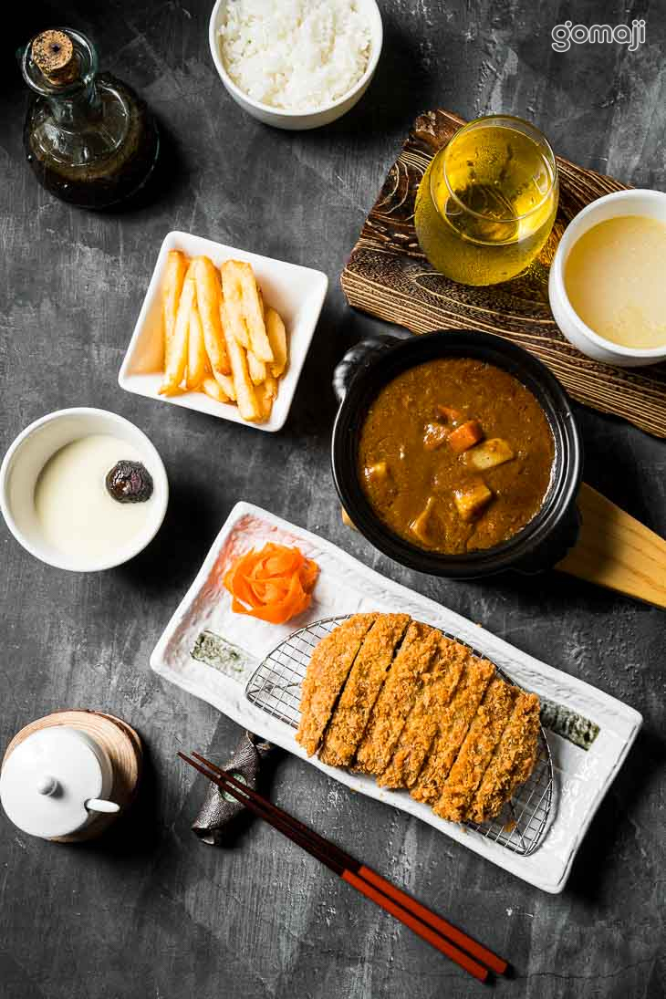 咖哩炸沙朗牛排