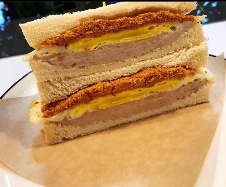 芋泥肉鬆蛋吐司