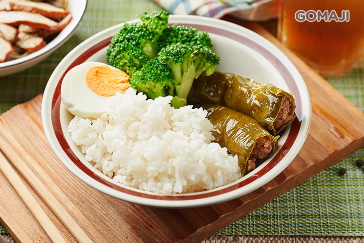 全村的希望角椒鑲肉飯