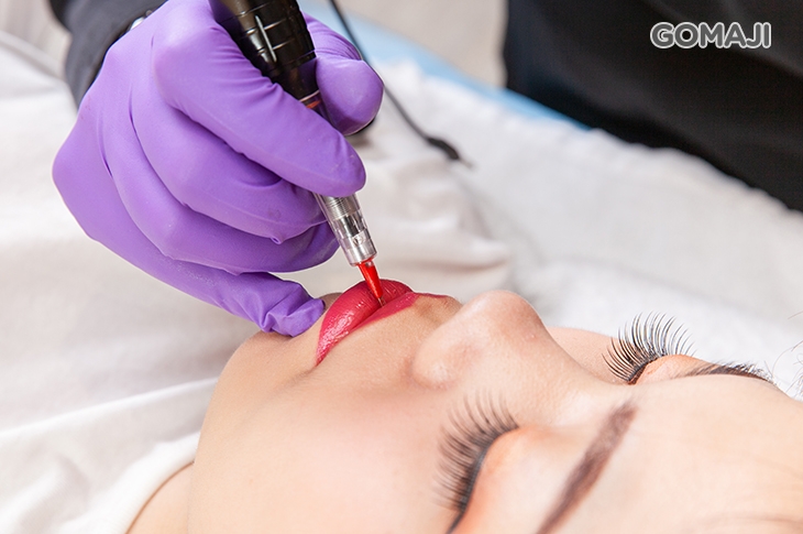 韓式無痛感自然半永久嘟嘟唇線上色定型