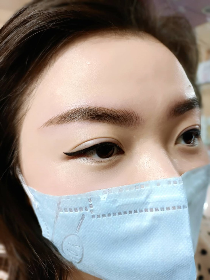 韓式仿真野生眉