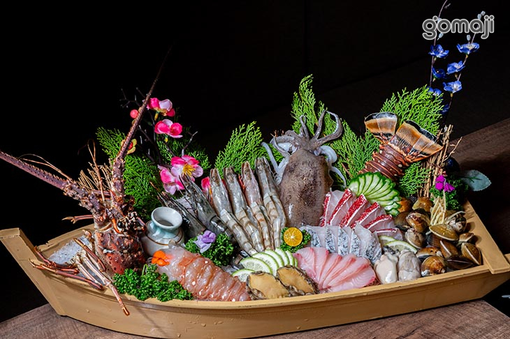 四人套餐海鮮拼盤