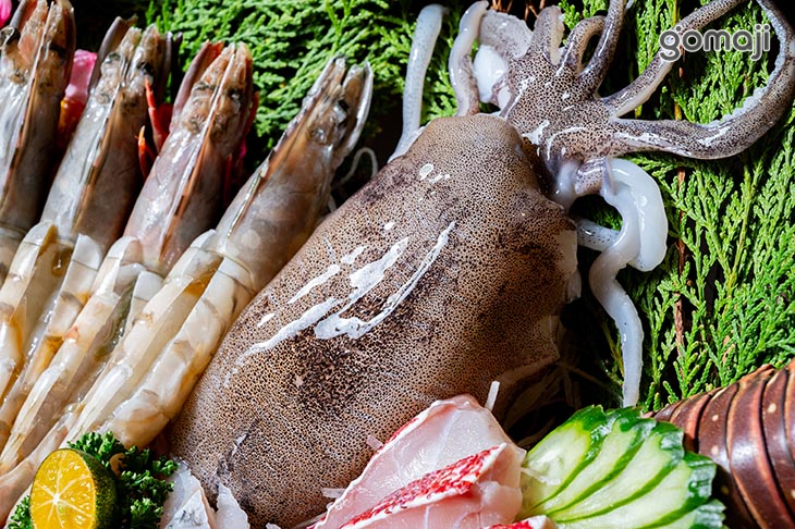 四人套餐海鮮拼盤