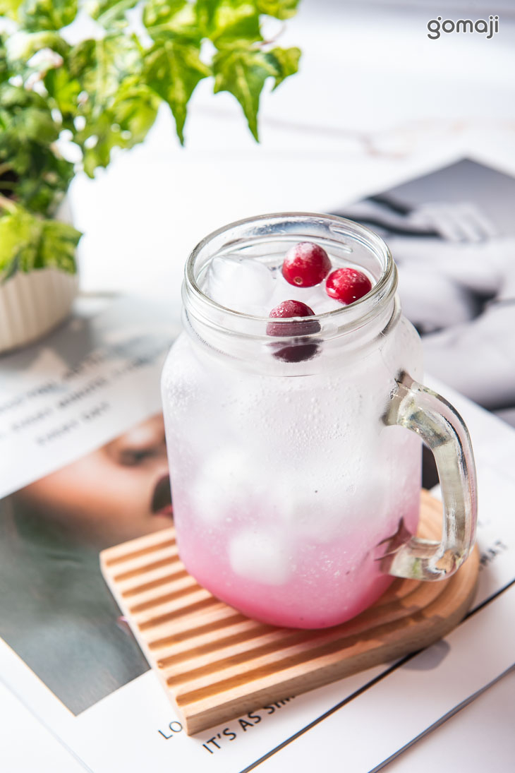 巴西野莓氣泡飲+巧克力香蕉鬆餅