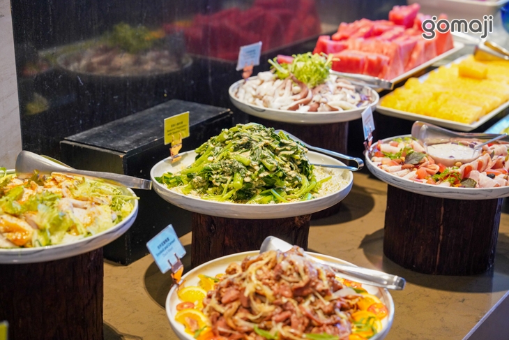 自助海鮮沙拉吧無限享用