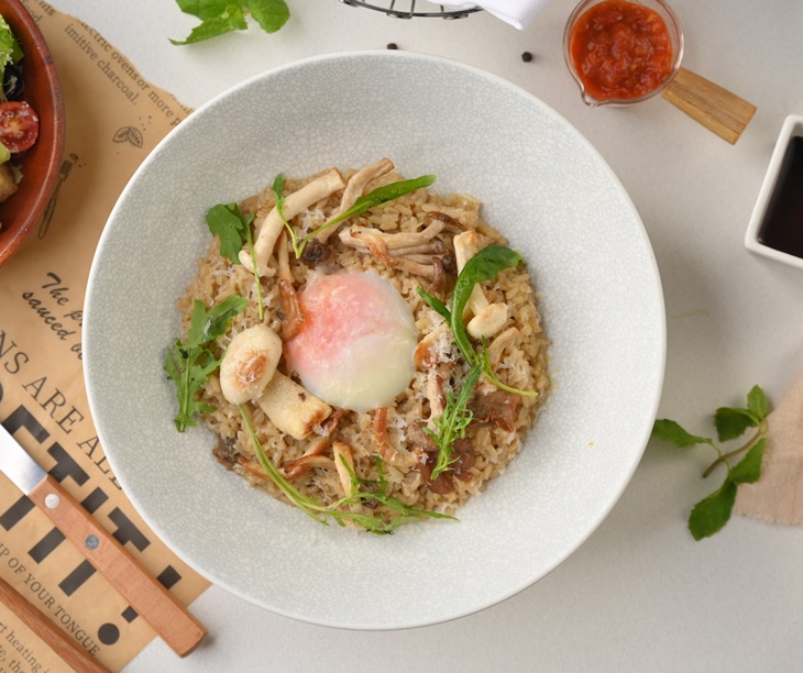 牛肝菌溫泉蛋野菇燉飯(蛋奶素) 