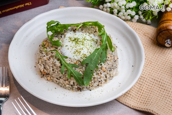 溫泉蛋松露燉飯