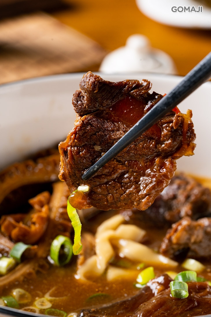 橫衝直撞牛肉麵(紅燒三寶筋肚肉)