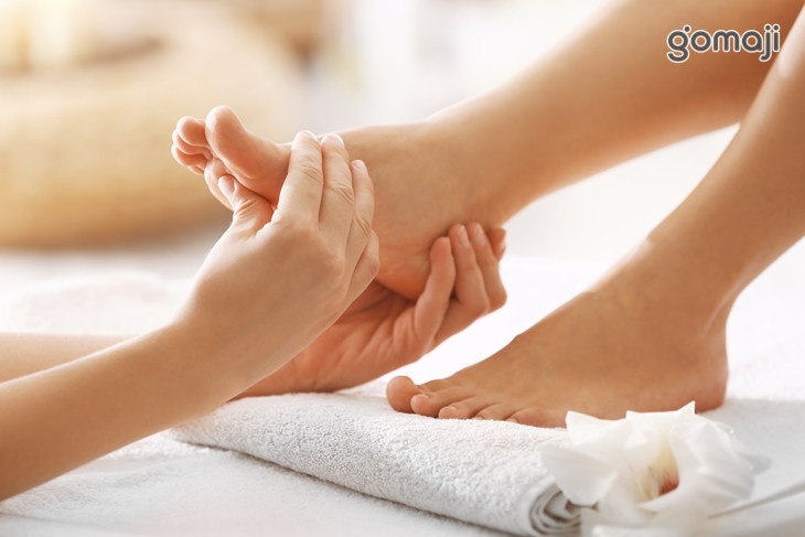 告別粗糙厚皮「阿嬤腳」！細拋細緻光滑腳底去厚繭護理