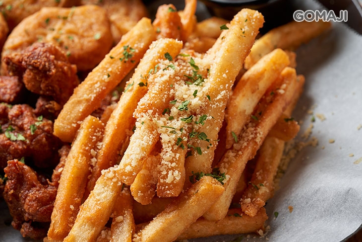 炸薯條+炸唐揚雞+炸雞塊