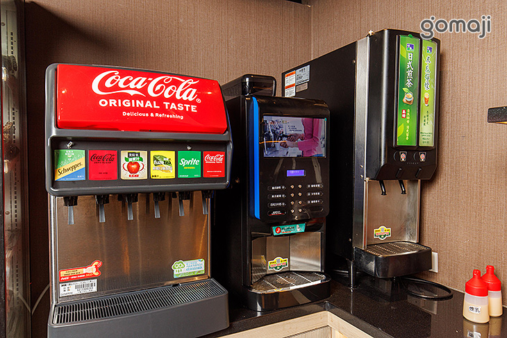 自助吧飲品湯品副餐冰淇淋