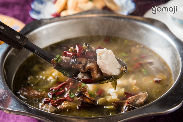 酸菜魚鴨湯/半鴨