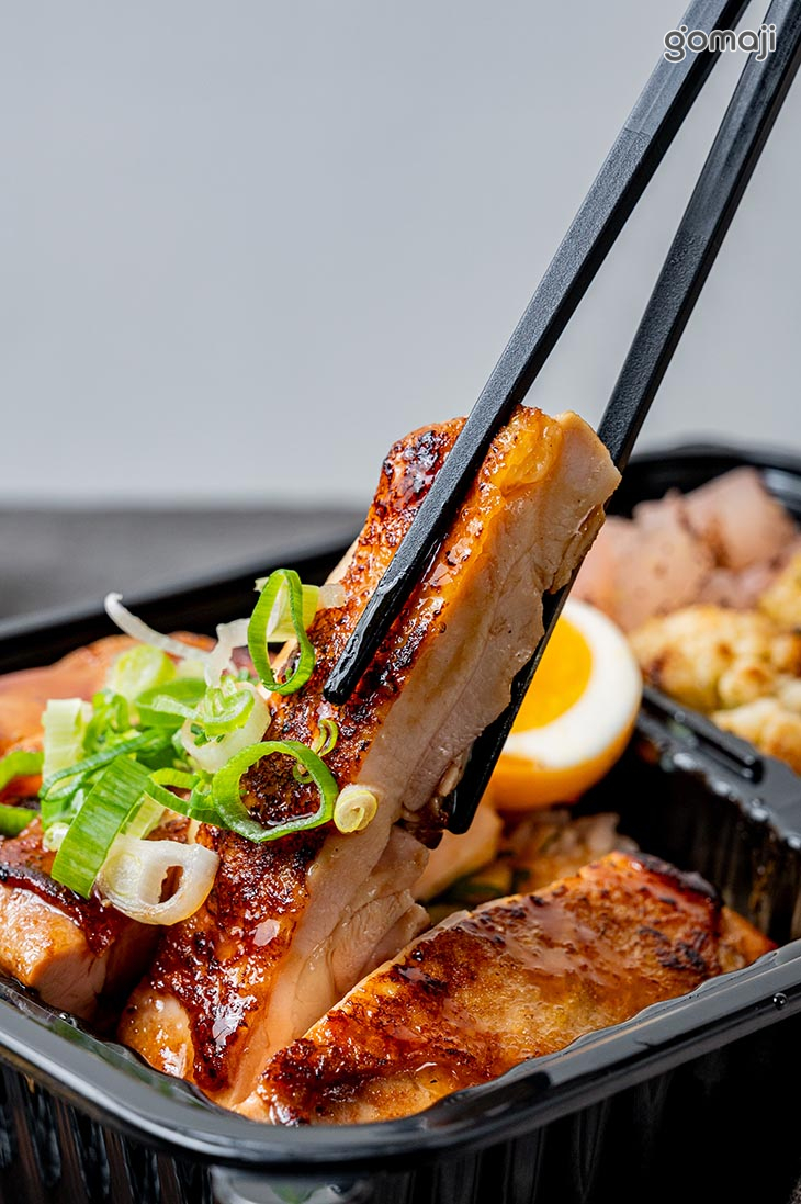 雞腿烤肉飯