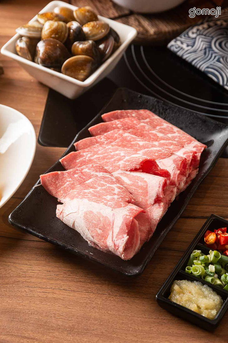 嚴選安格斯霜降牛