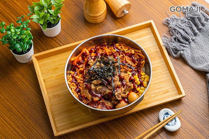 牛肉拌飯