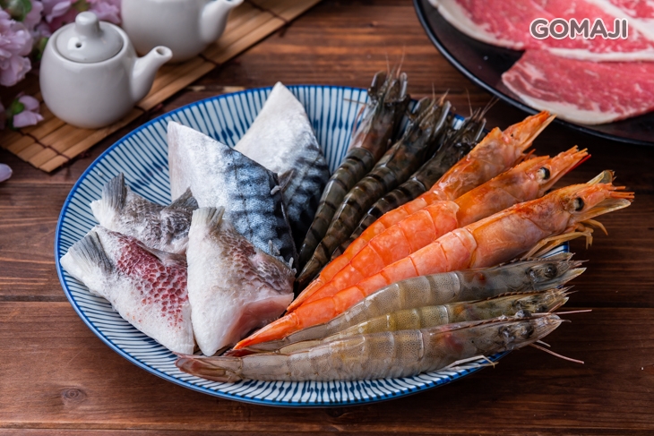 鯛魚下巴、鯖魚、天使紅蝦、藍鑽蝦、黑虎蝦