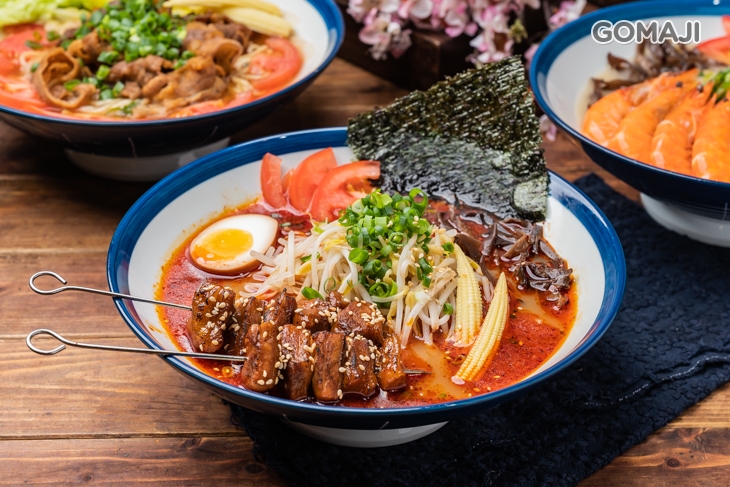 辛味小肥雞拉麵