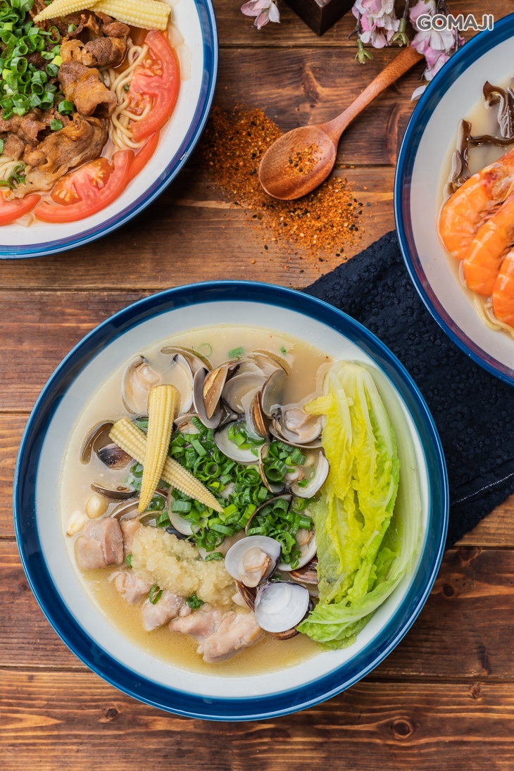 蒜頭蛤蠣雞拉麵